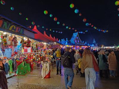 „Politischer und gesellschaftlicher Konsens. Konflikte und Konfliktlösungsstrategien – in der Antike und heute?“ vom 03.12. – 08.12.2025 am Wittelsbacher-Gymnasium in München - Bilder 2