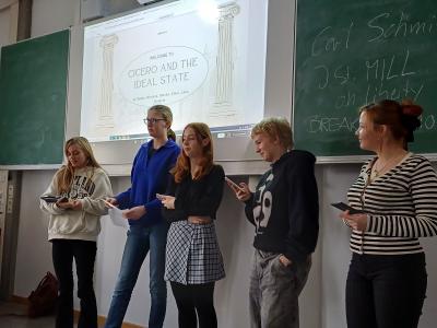 „Politischer und gesellschaftlicher Konsens. Konflikte und Konfliktlösungsstrategien – in der Antike und heute?“ vom 03.12. – 08.12.2025 am Wittelsbacher-Gymnasium in München - Bilder 1